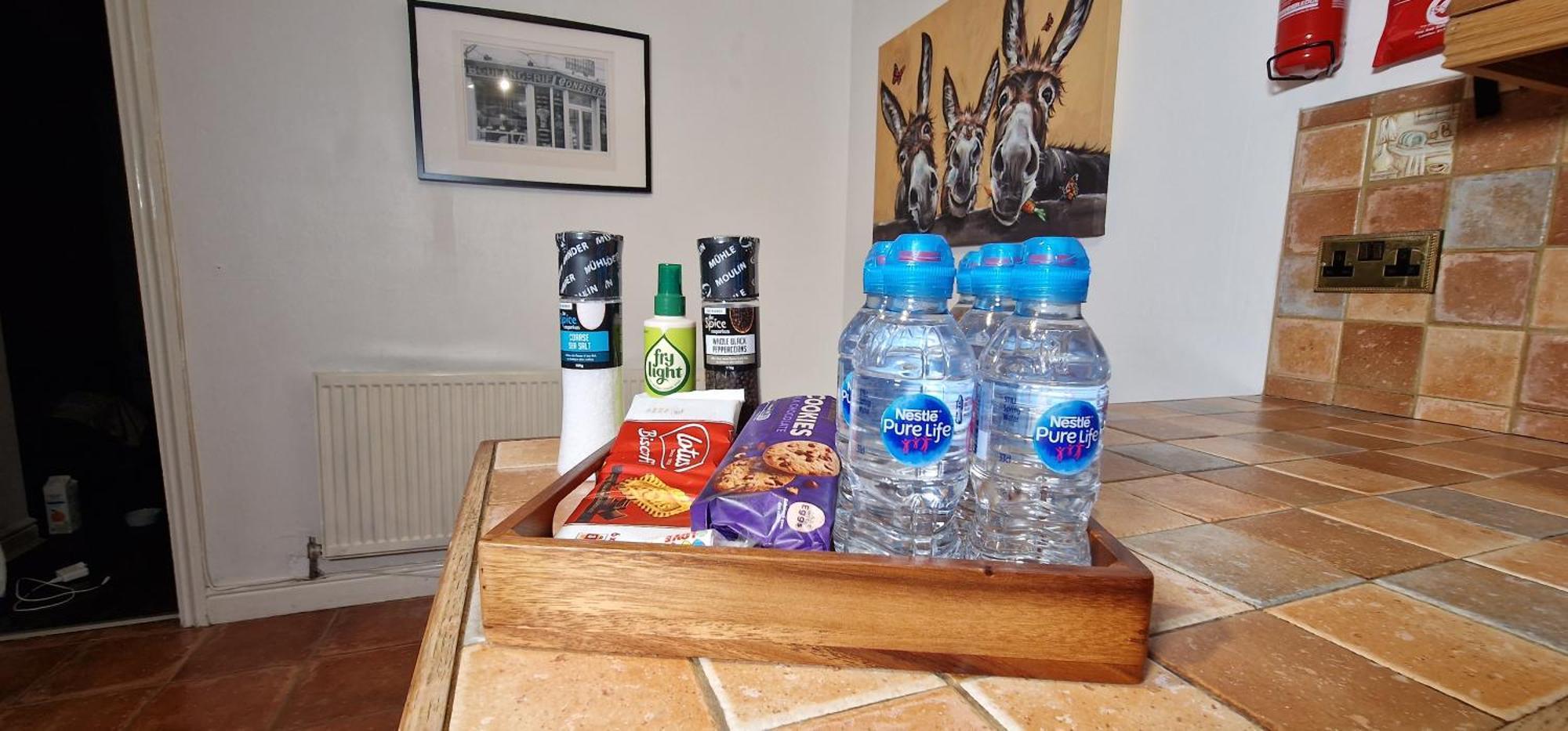 Spacious & Comfy Home- Very Close To Nec Birmingham ,Hs2 & Airport- Perfect For Contractors & Groups- Free Parking & Fast Wifi Marston Green Esterno foto
